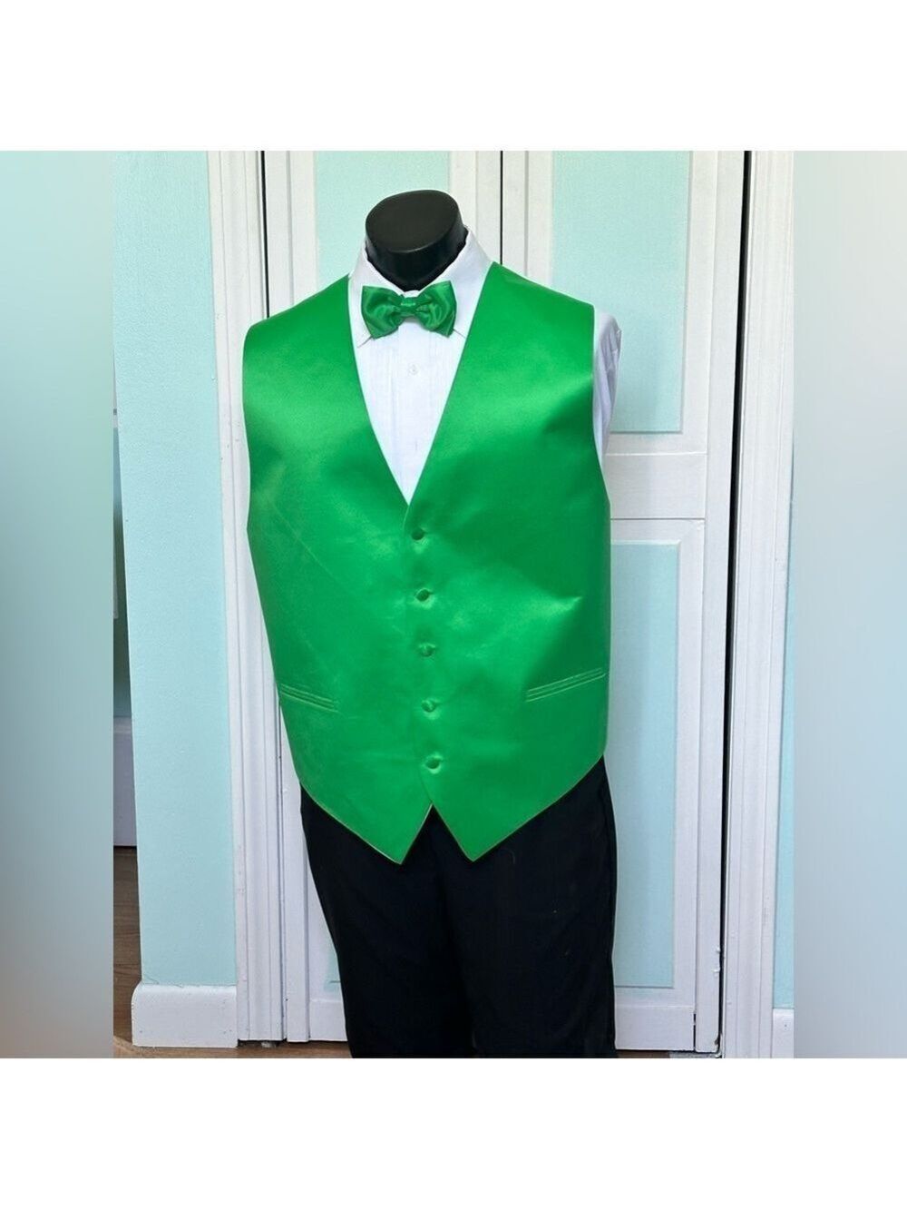 Kelly Green Bright Satin Closed Back Vest Wedding Prom Men’s 2X 2XL with bow tie
